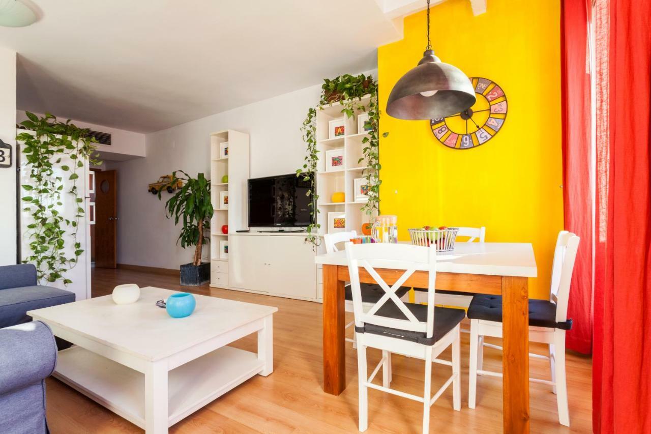 Atico Resitur Triana Appartement Sevilla Buitenkant foto