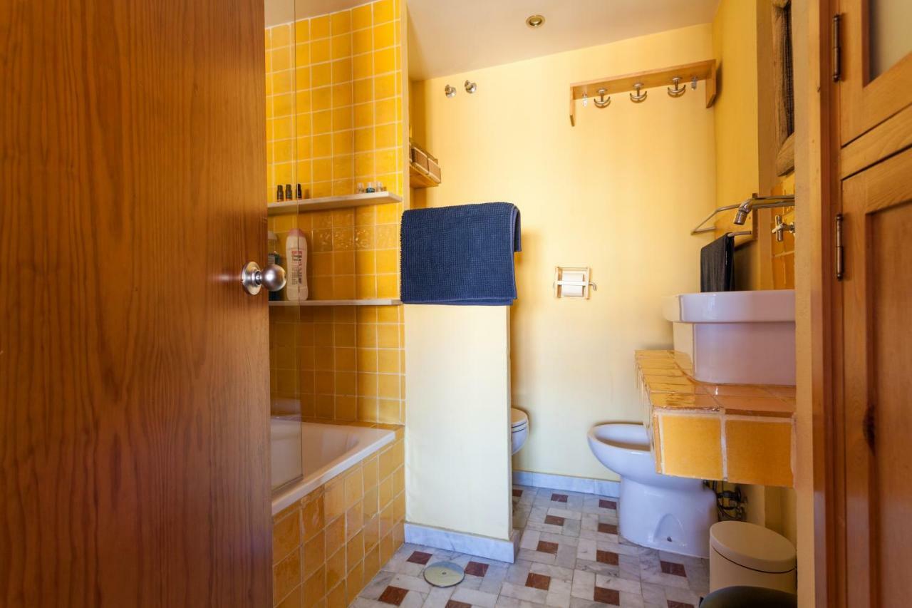 Atico Resitur Triana Appartement Sevilla Buitenkant foto