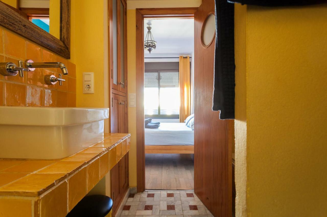 Atico Resitur Triana Appartement Sevilla Buitenkant foto